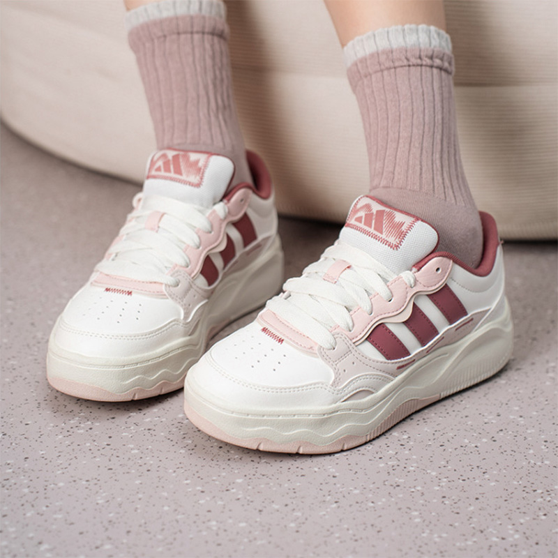 Sepatu hak tinggi satin putih  - Ribbon Tie Heel ulasan dan harga