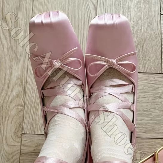 Sepatu Balet Wanita Y2K Satin  - Ribbon Tie Heel ulasan dan harga