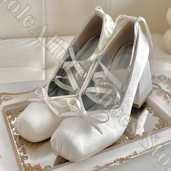 Sepatu Balet Wanita Y2K Satin  - Ribbon Tie Heel ulasan dan harga