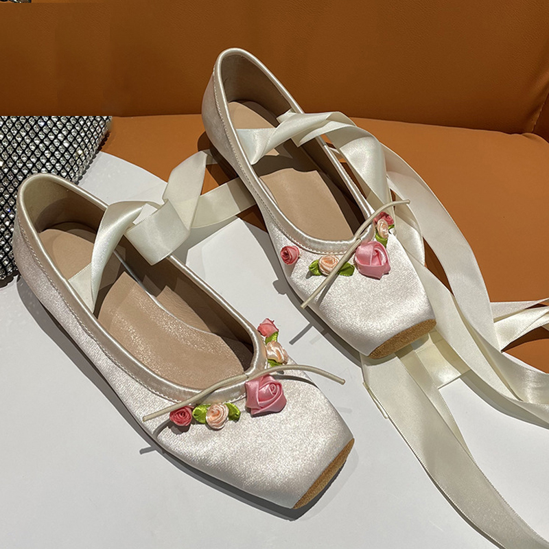 Sepatu Mary Jane Wanita Warna  - Ribbon Tie Heel ulasan dan harga